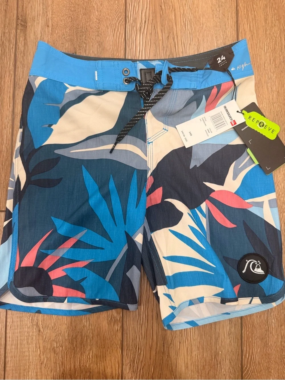 Quiksilver Boys Blue Tropical & Green Camo Swim Trunks Set